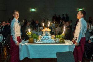 tortenpräsentation in bielefeld